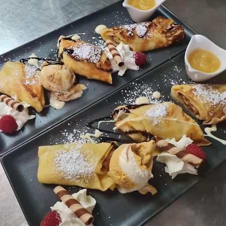 Hotel & Gasthaus Zum Eichenkranz Luckenwalde Dış mekan fotoğraf